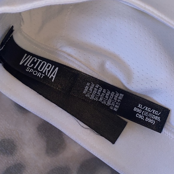 2 VICTORIA’S SECRET Strappy Bras ♥️ White ♥️ XL - Picture 12 of 16